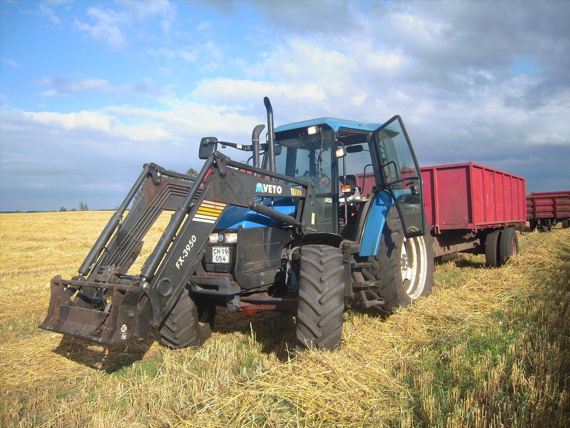 New Holland Ts 100 billede 1