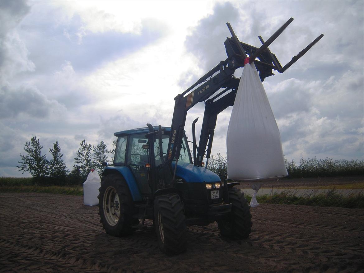 New Holland Ts 100 billede 2