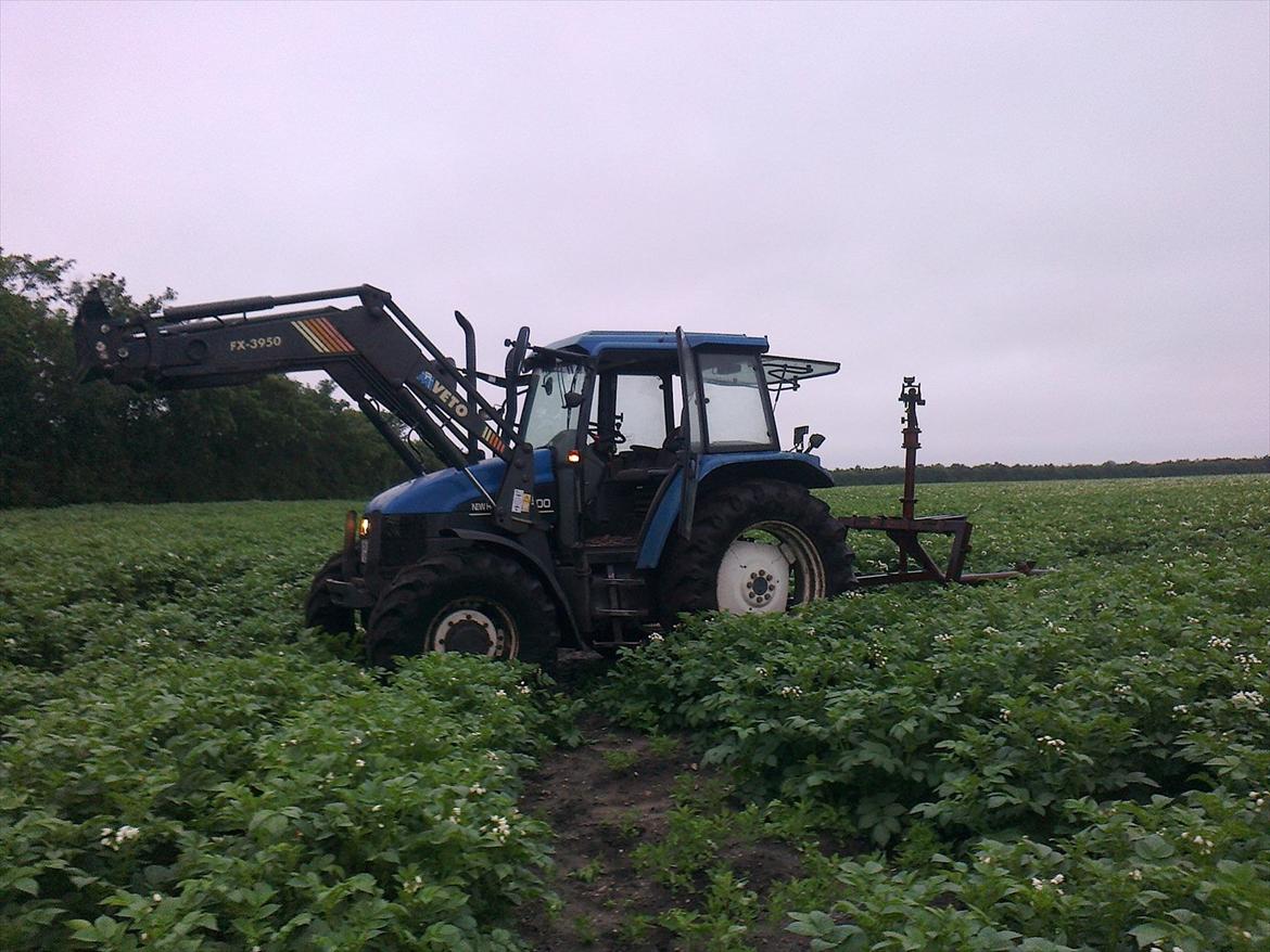 New Holland Ts 100 billede 4