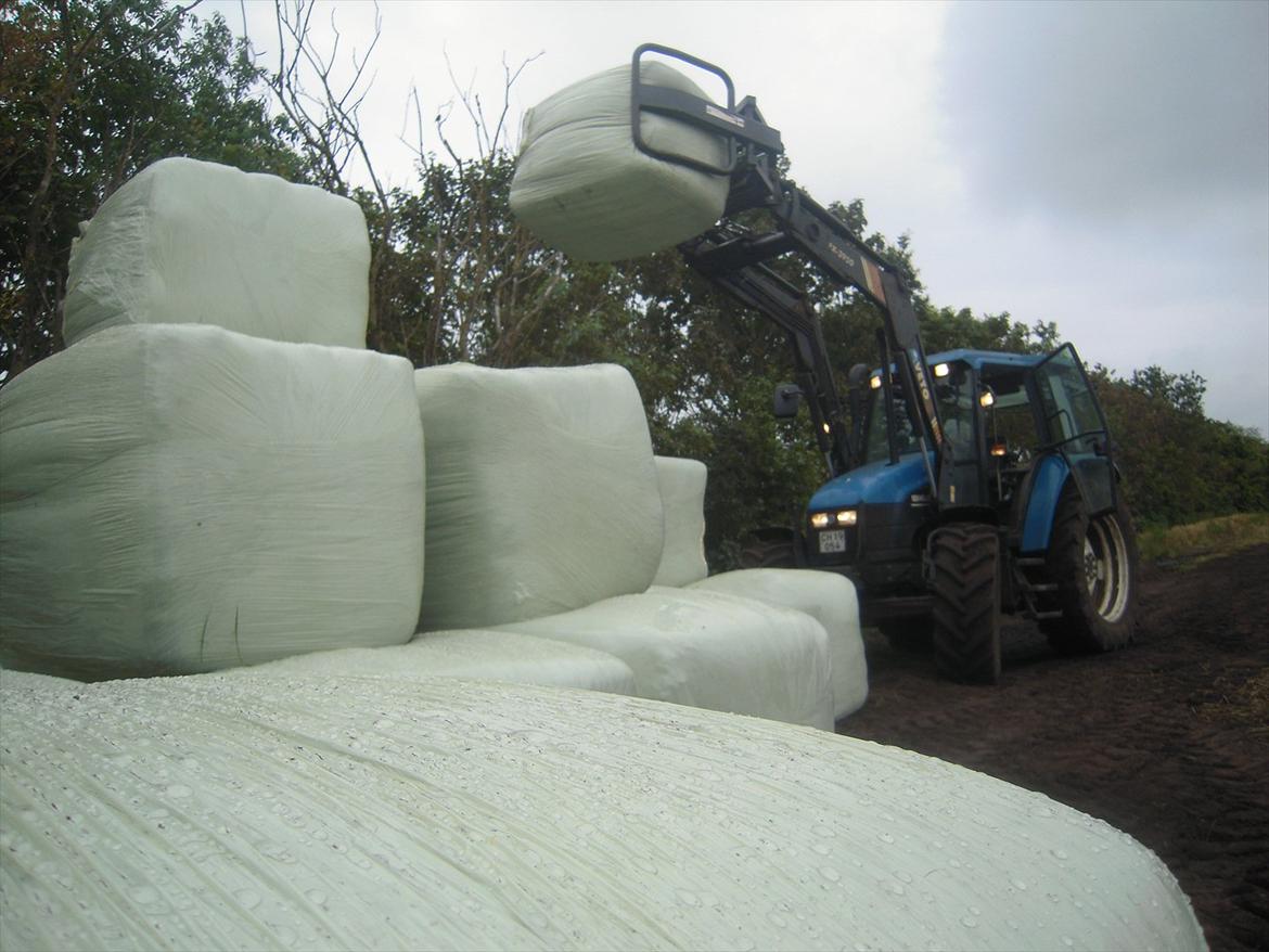 New Holland Ts 100 billede 8