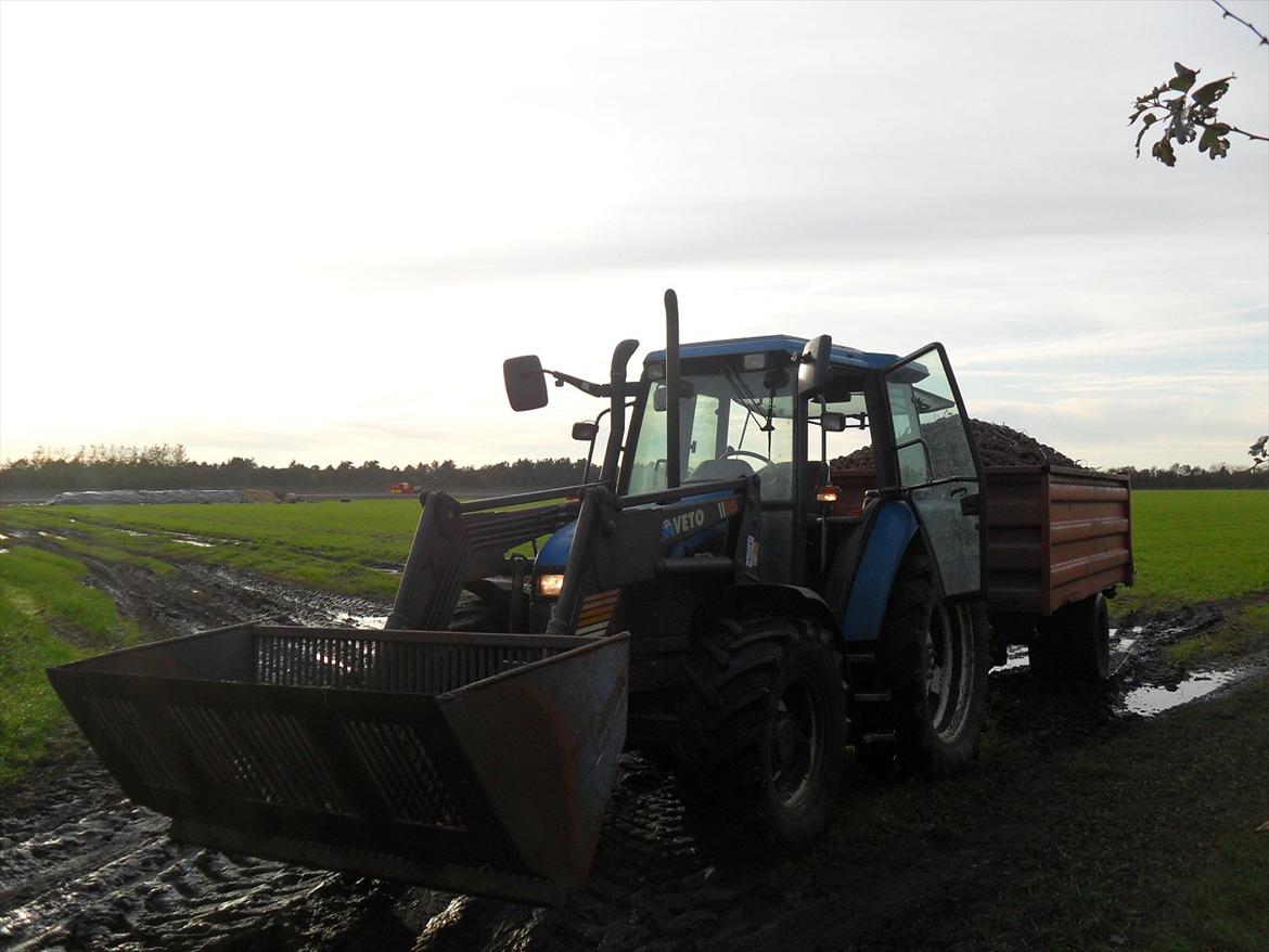 New Holland Ts 100 billede 14