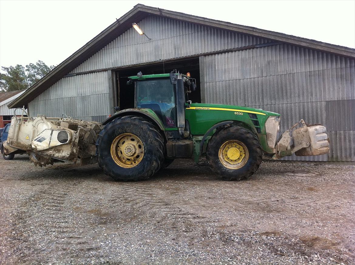 John Deere 8530 - ny vasket billede 6