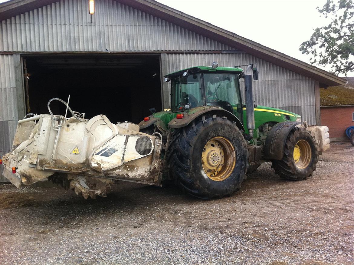 John Deere 8530 - ny vasket billede 7