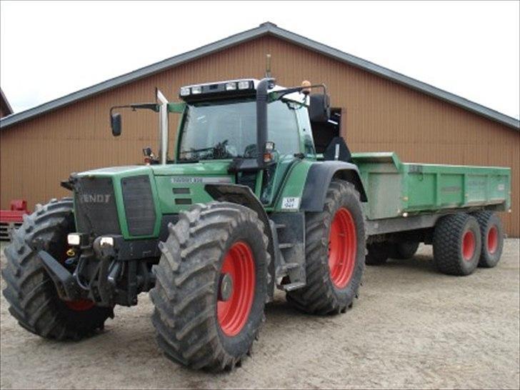 Fendt 824 billede 1