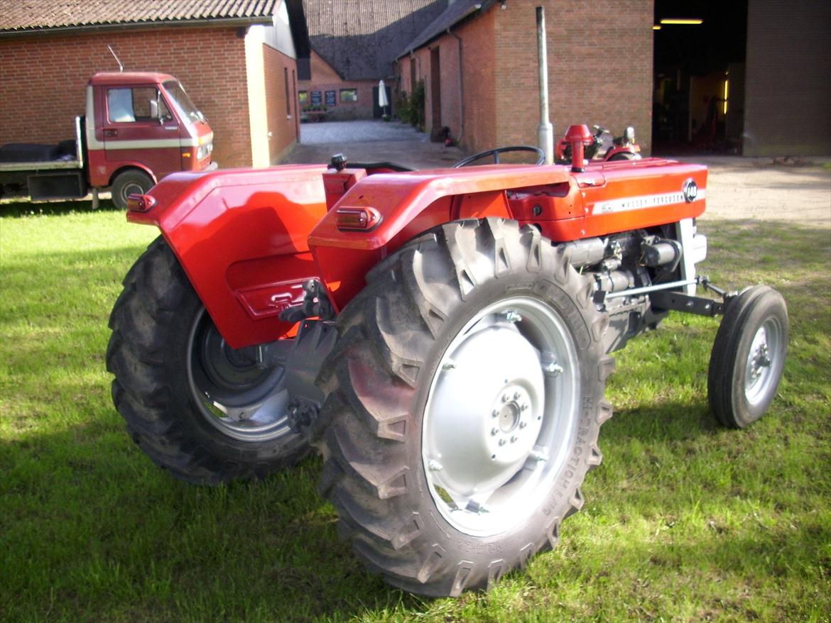 Massey Ferguson 148 billede 11