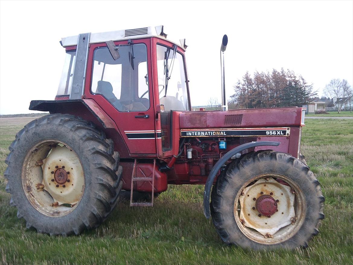 International Harvester 956XL billede 1