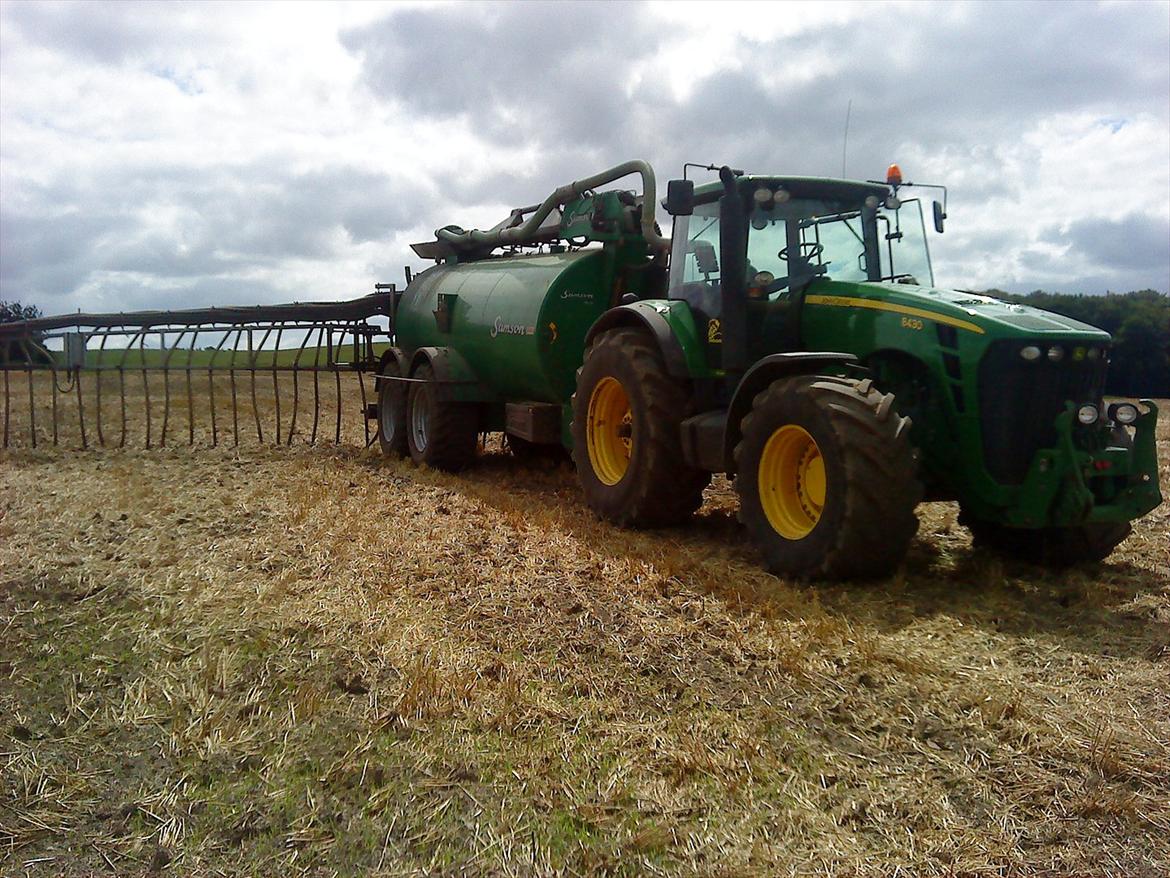 John Deere 8430 billede 3