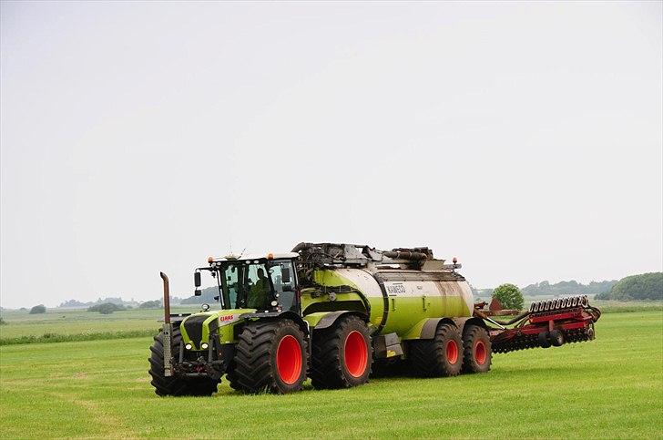 Claas Xerion 3800 TRAC VC billede 1