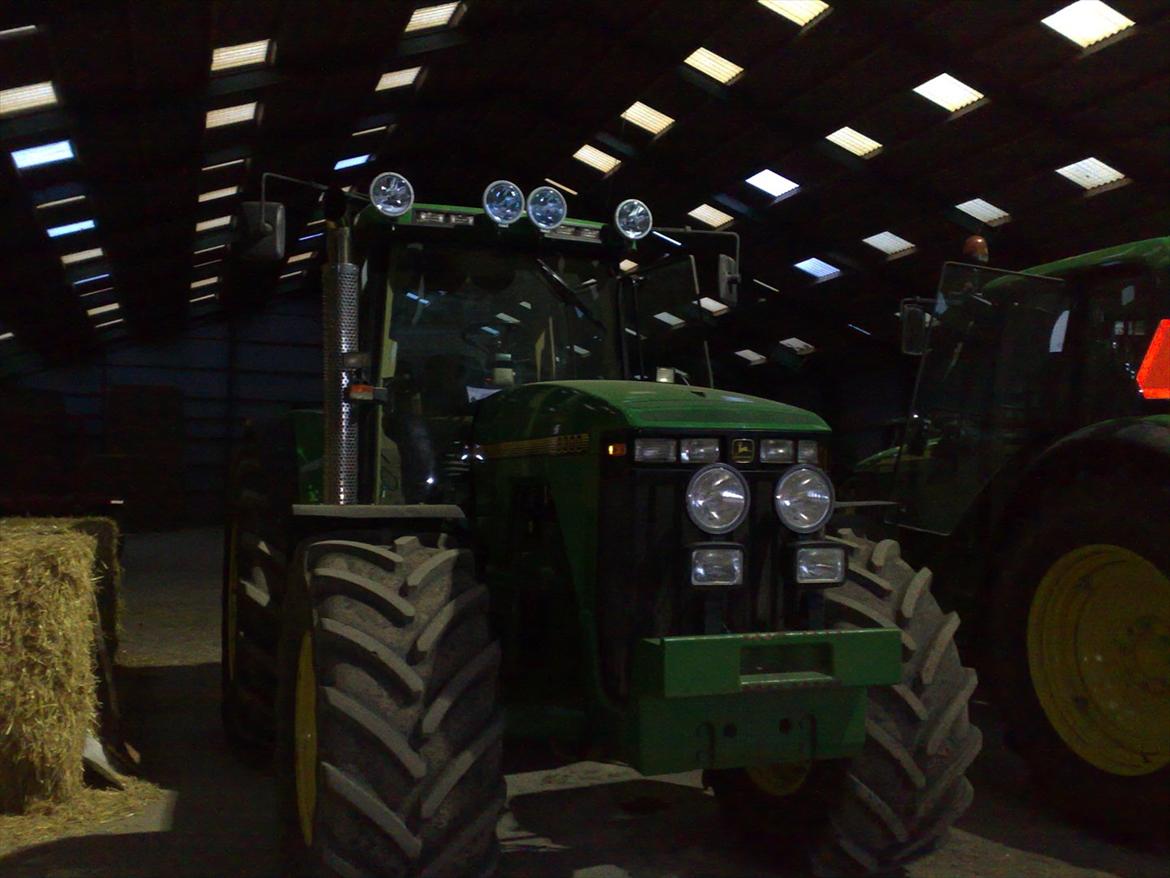 John Deere 8300 billede 4