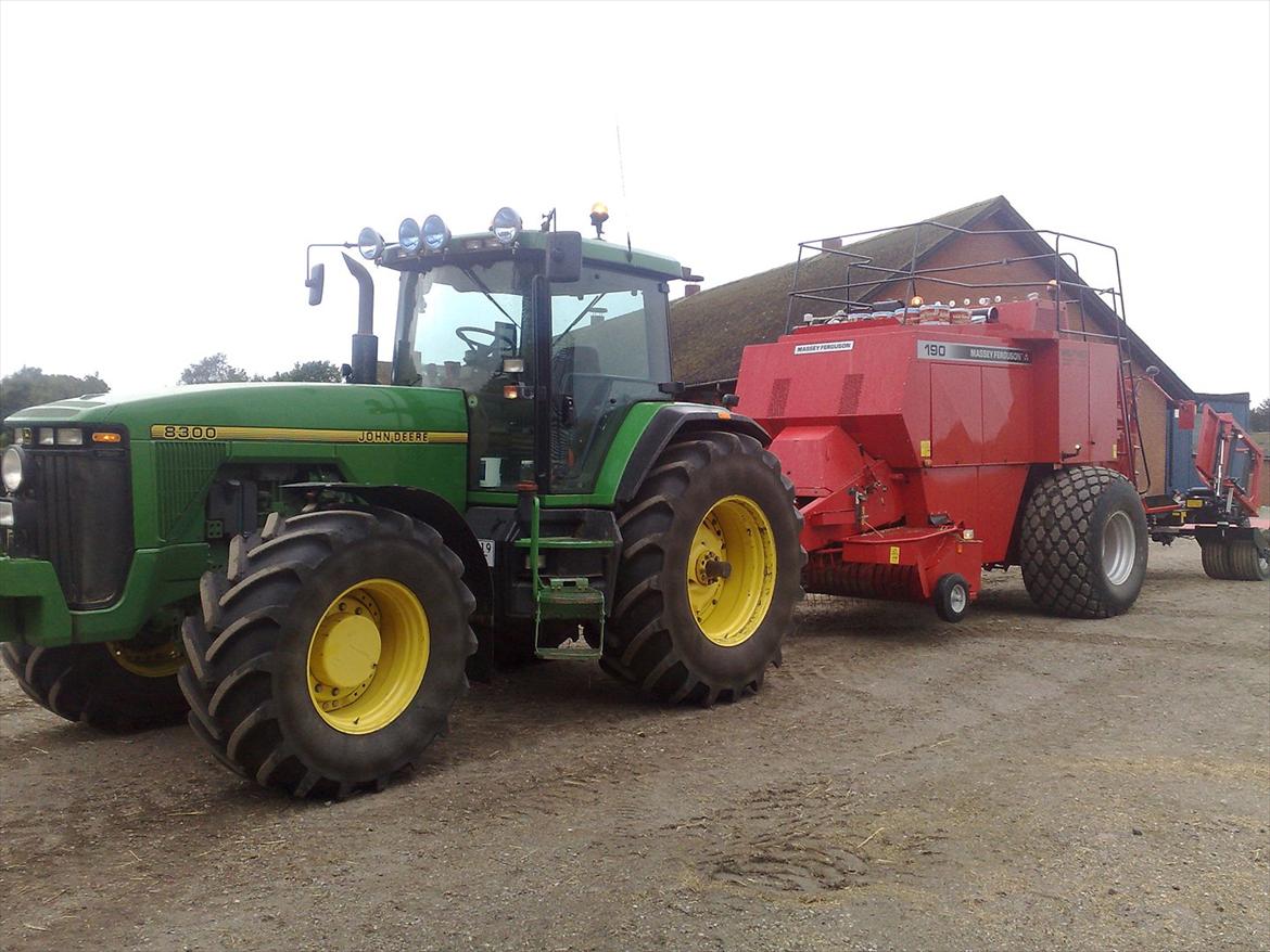 John Deere 8300 billede 10