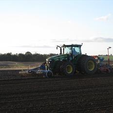 John Deere 7930