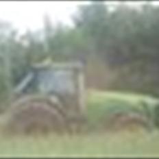 John Deere 8230
