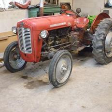 Massey Ferguson 35