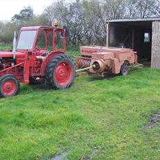 Volvo BM 400 Buster