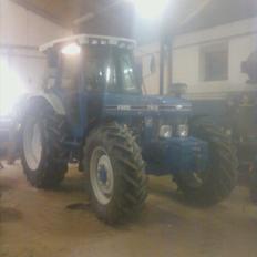 Ford 7810