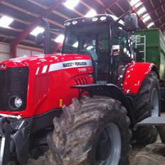 Massey Ferguson 7499
