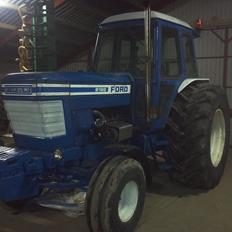 Ford 8100