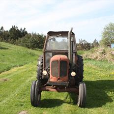 Leyland nuffield 10/90