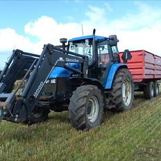 New Holland TS 115