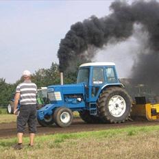 Ford Tw 10