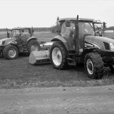 New Holland Ts125A