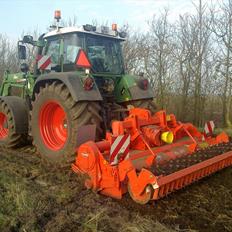 Fendt 415 Vario TMS