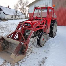 Massey Ferguson 135