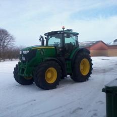 John Deere R6170