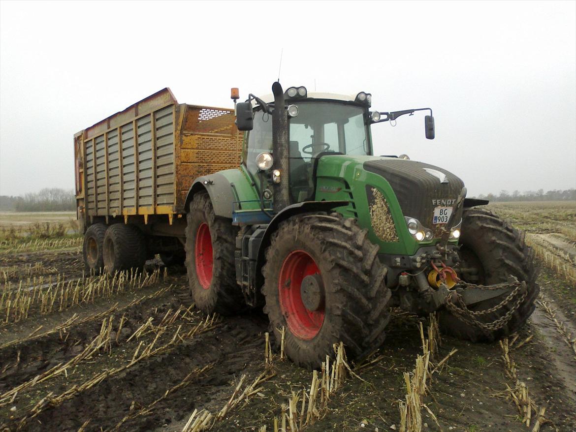 Fendt 933 Vario Profi - Ja store traktor må jo til, når der er smadret:) billede 11