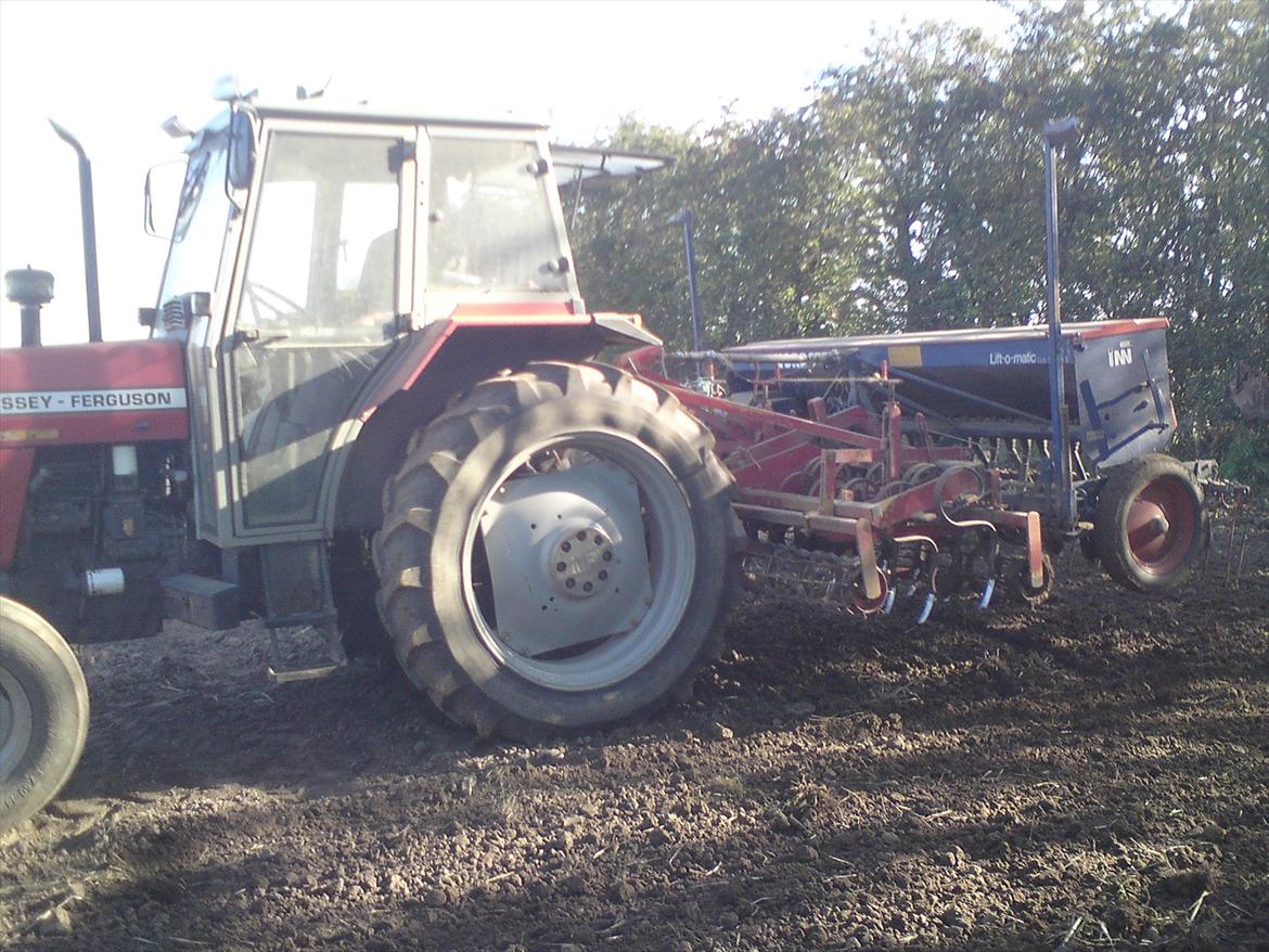 Massey Ferguson 375 billede 11