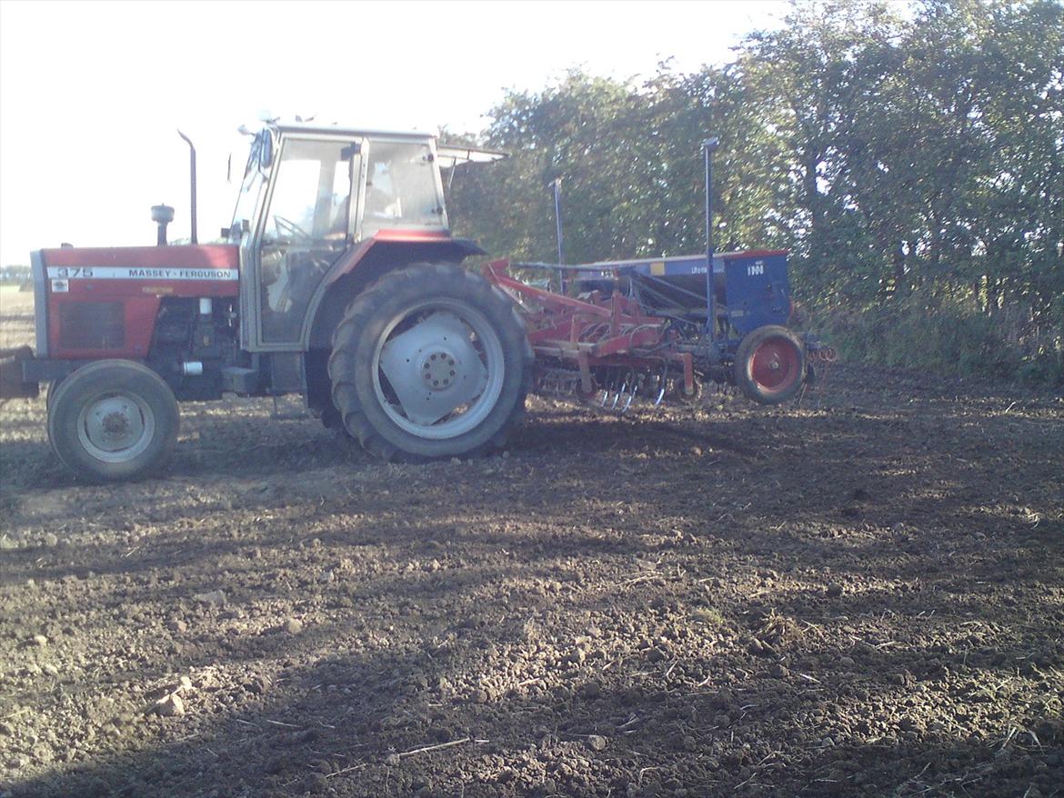 Massey Ferguson 375 billede 12