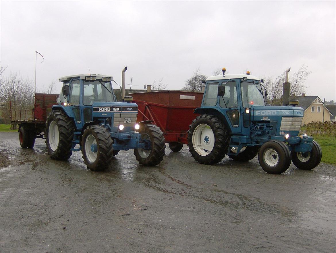 Ford 8210 FORCE II - Møgkørsel med 7710 & 8210.. billede 10