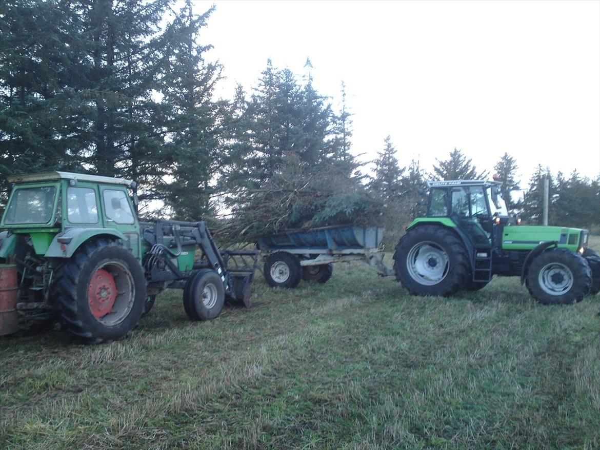 Deutz-Fahr D 7006 - ude og køre lidt grene billede 10