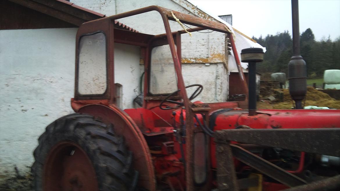 Volvo BM 400 - Påbegyndt restaurering. Taget pilt af samt forrude afmonteret.. billede 7