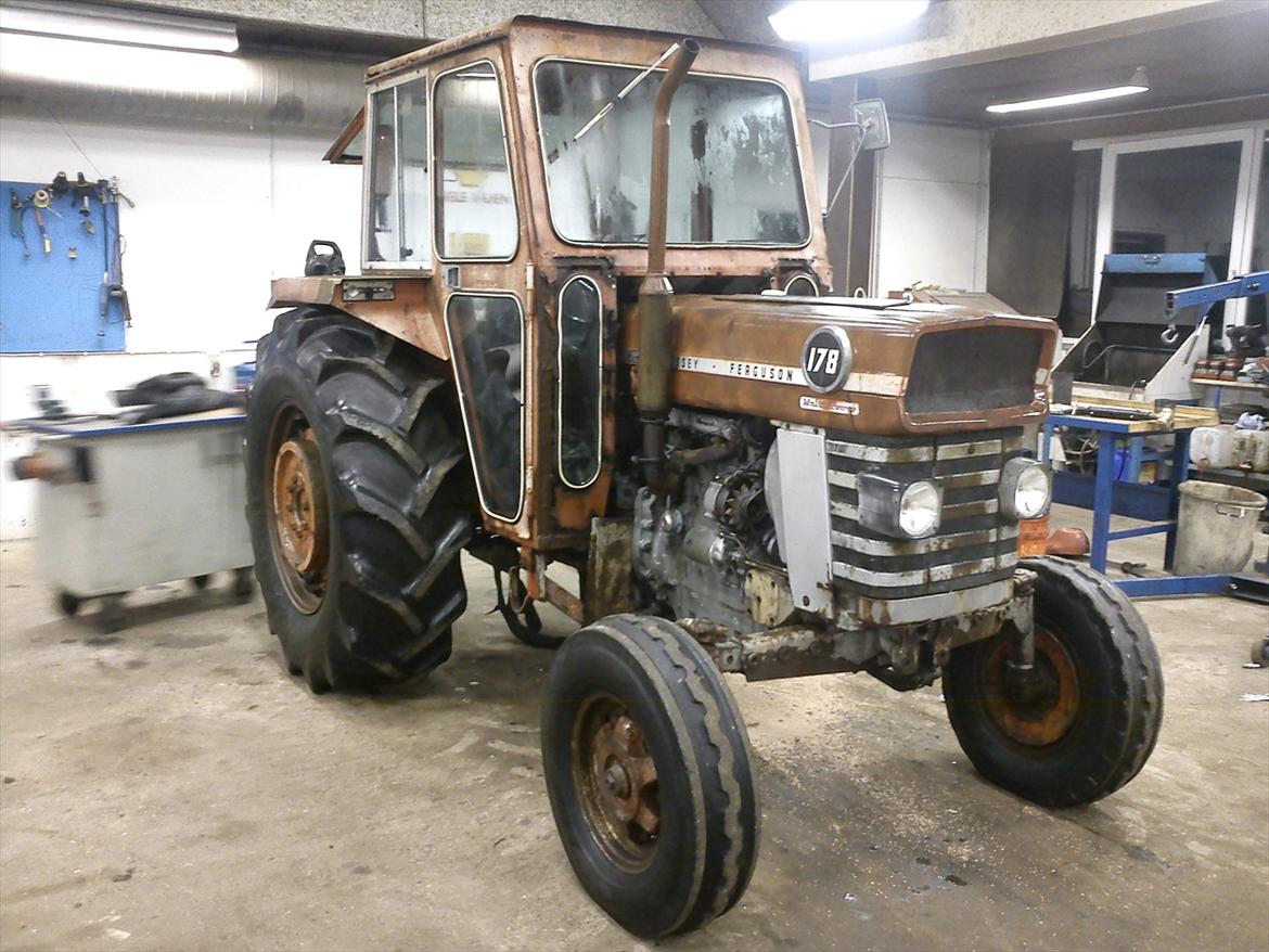 Massey Ferguson 178 Multi Power SOLGT billede 1