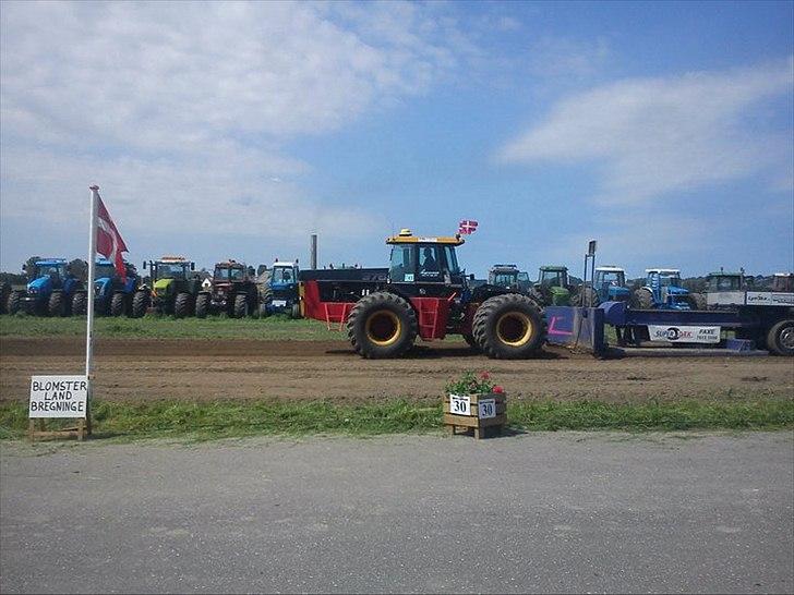 Bühler Versatile 976 - Til traktortræk i svinínge pinselørdag 2011 billede 6