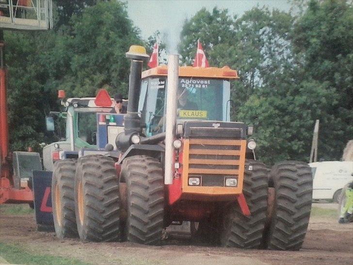 Bühler Versatile 976 - Til traktortræk i svinínge pinselørdag 2011 billede 7