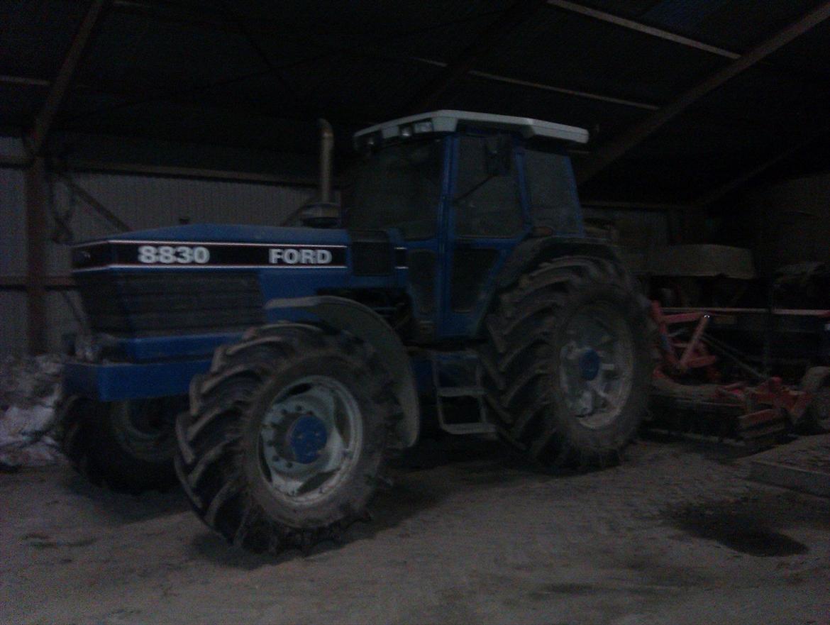 Ford 8830 billede 15