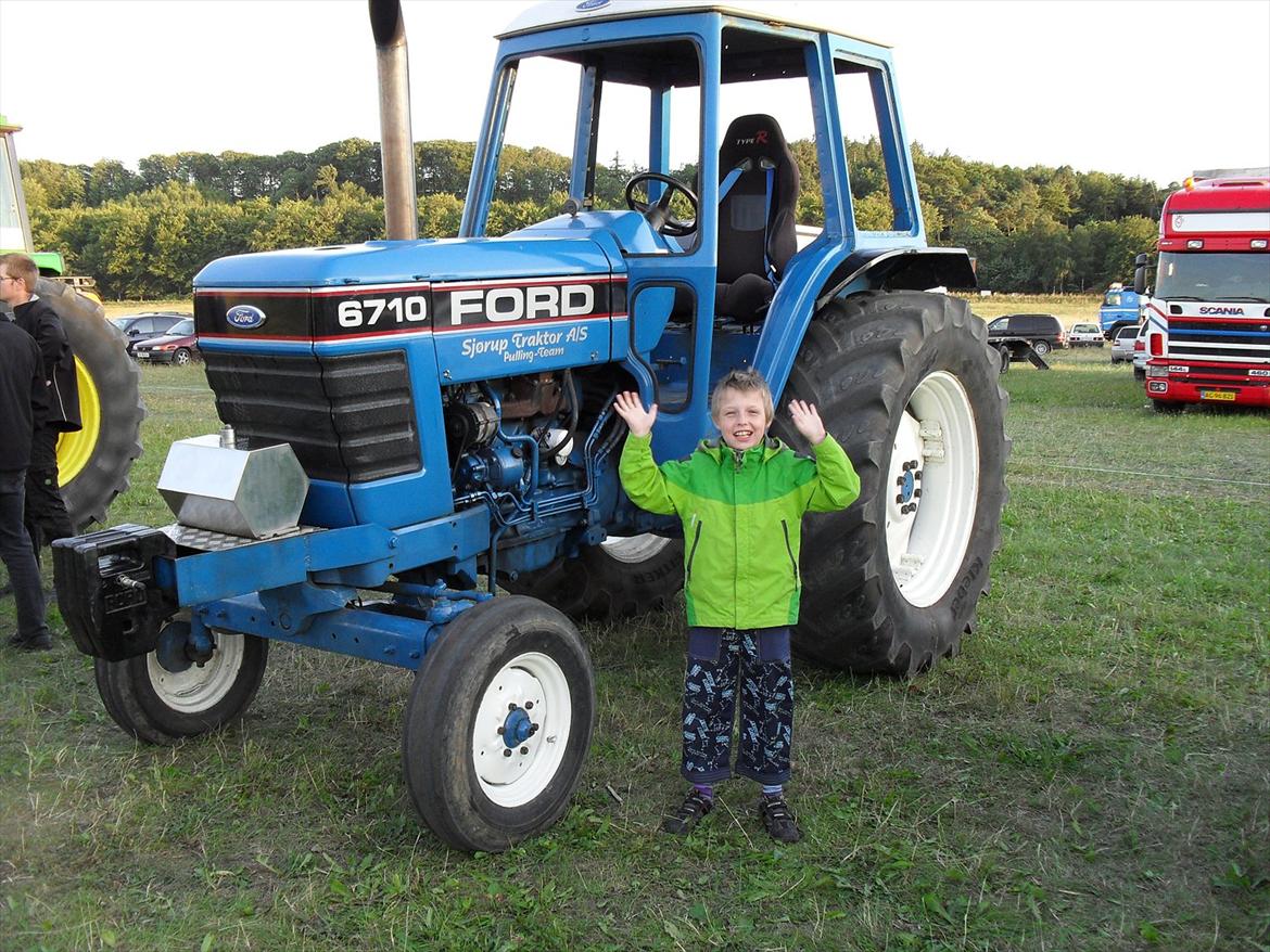 Ford 6710 - Brormand ude og se rigtig traktor :D  billede 10