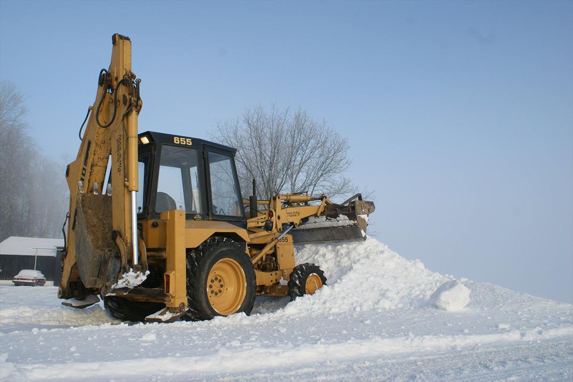 Ford 655 A 4WD - Snerydning  en flot vinterdag billede 2