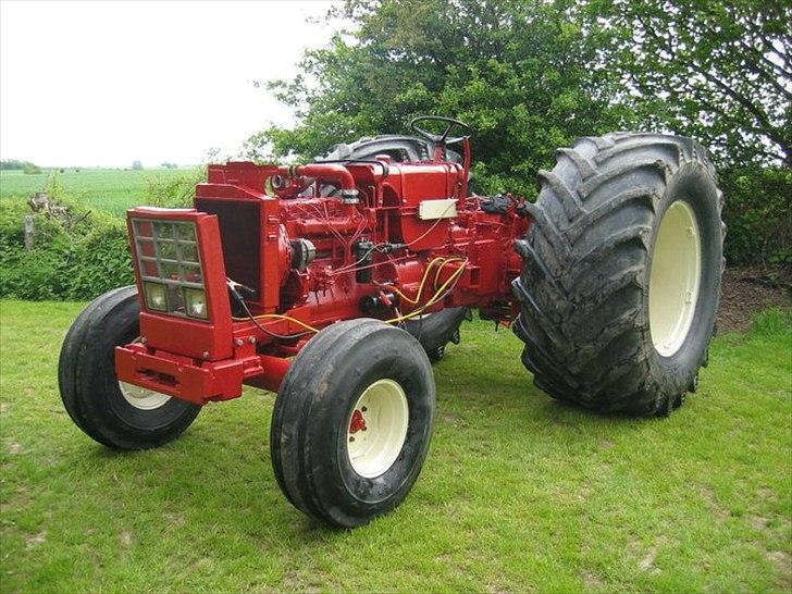 International Harvester 1046 - efter manling billede 1