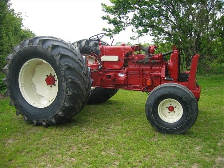 International Harvester 1046 billede 2