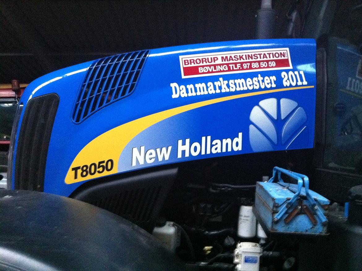 New Holland T 8050 billede 3