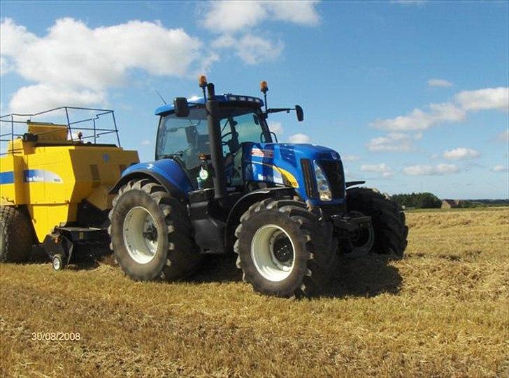 New Holland T 8050 billede 14