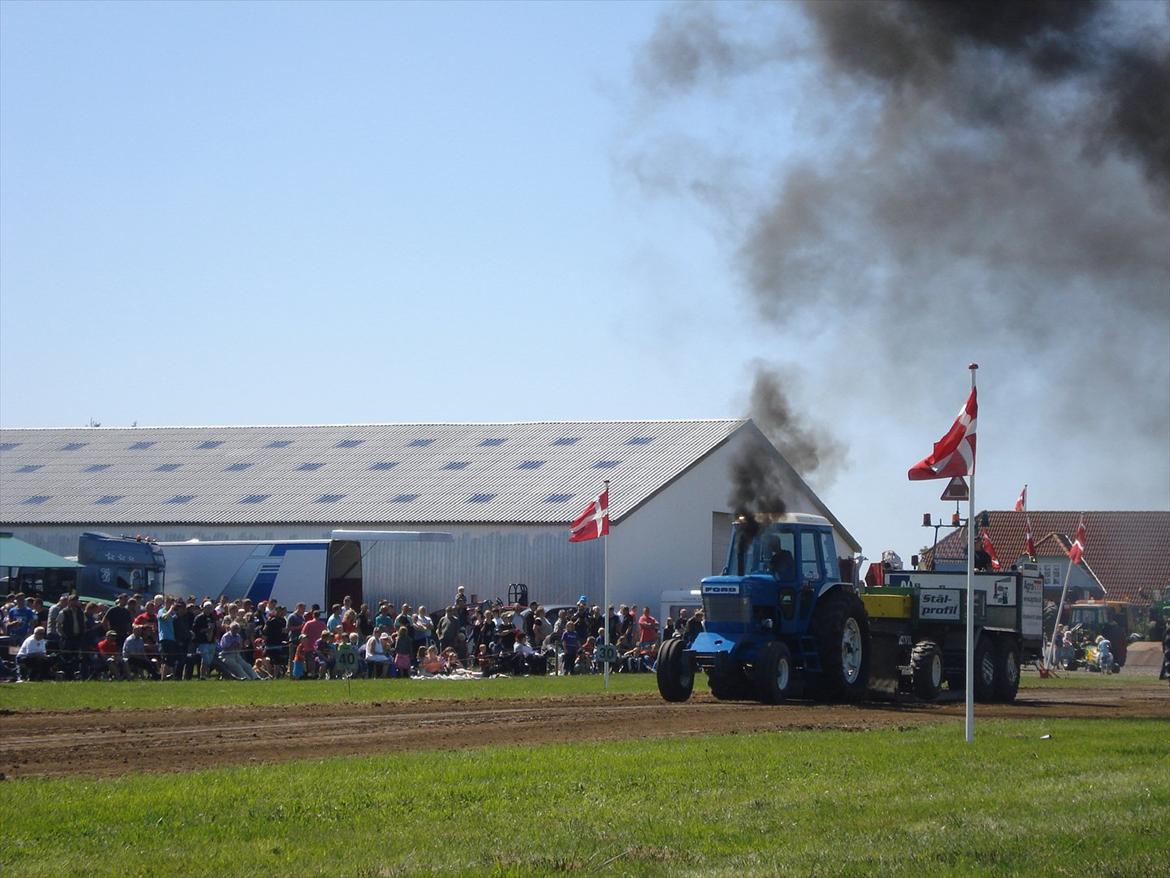 Ford Tw 10 billede 10
