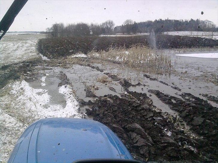 New Holland Ts125A billede 3