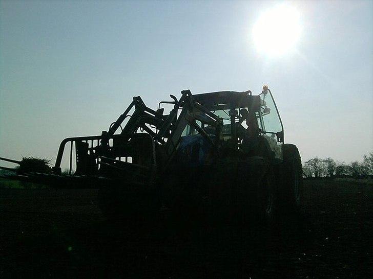 New Holland TL 100 billede 2