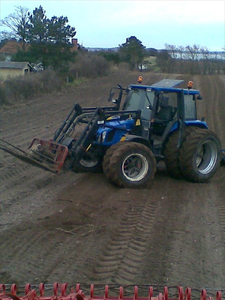 New Holland TL 100 billede 9