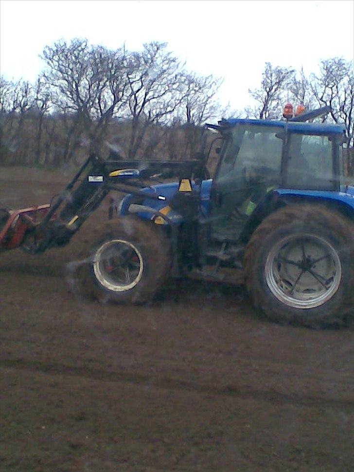 New Holland TL 100 billede 10