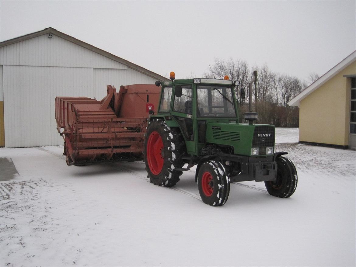 Fendt Farmer 108 - På vej til veteran udstilling i Aars billede 14